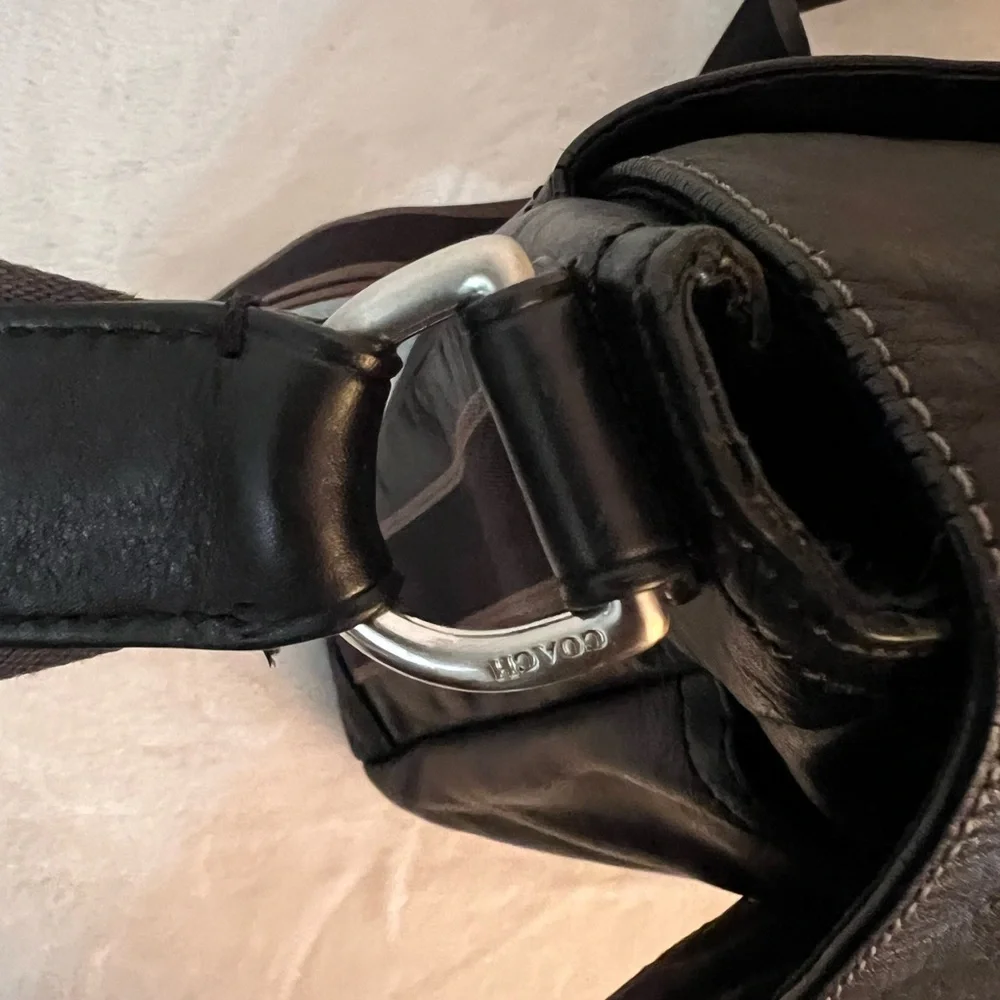 🩷Vintage Coach HERITAGE LEATHER MESSENGER (COACH F70556) SILVER/BLACK💚🩷💚